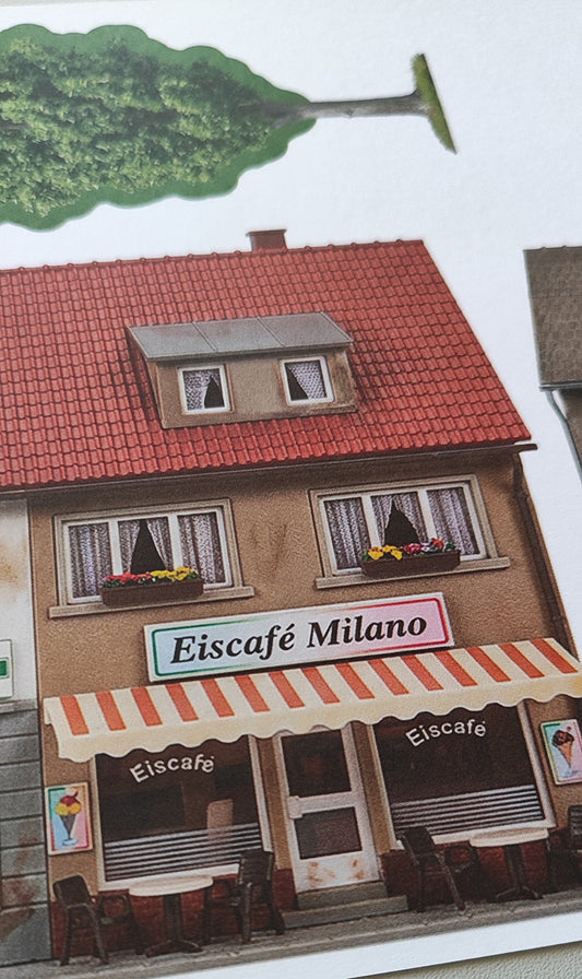 Model railway background two-story buildings pharmacy and ice cream parlor Milano and grocery store and tree H0 1to87