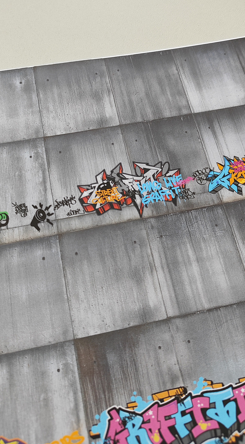 Dekorbögen moderne Betonwand mit Graffiti Spur H0 für Rampen und Wände | FS-Modellbahn.de