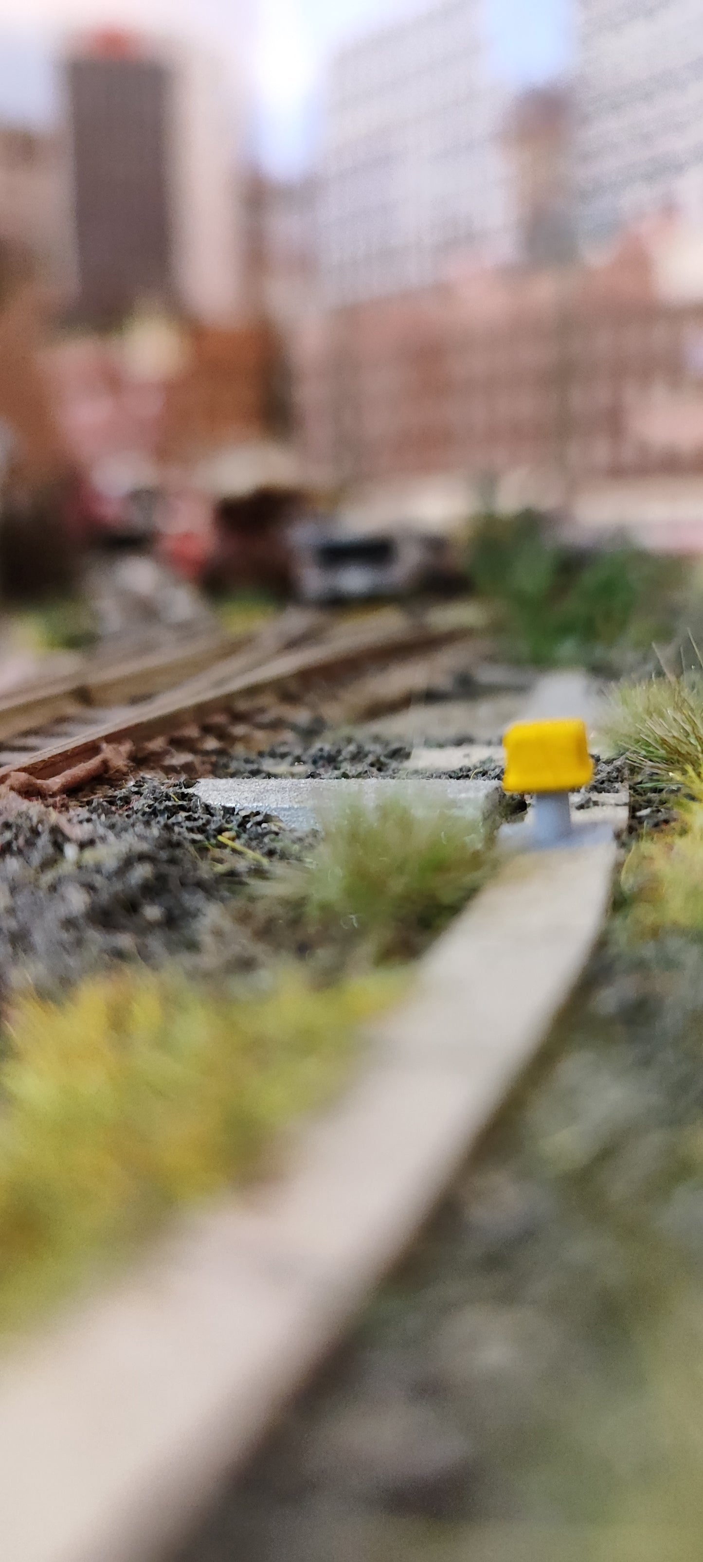 5 Pieces Electronic Connection Box EAK 30 Signal Boxes Ready Colored H0 Gauge | FS-Modellbahn.de
