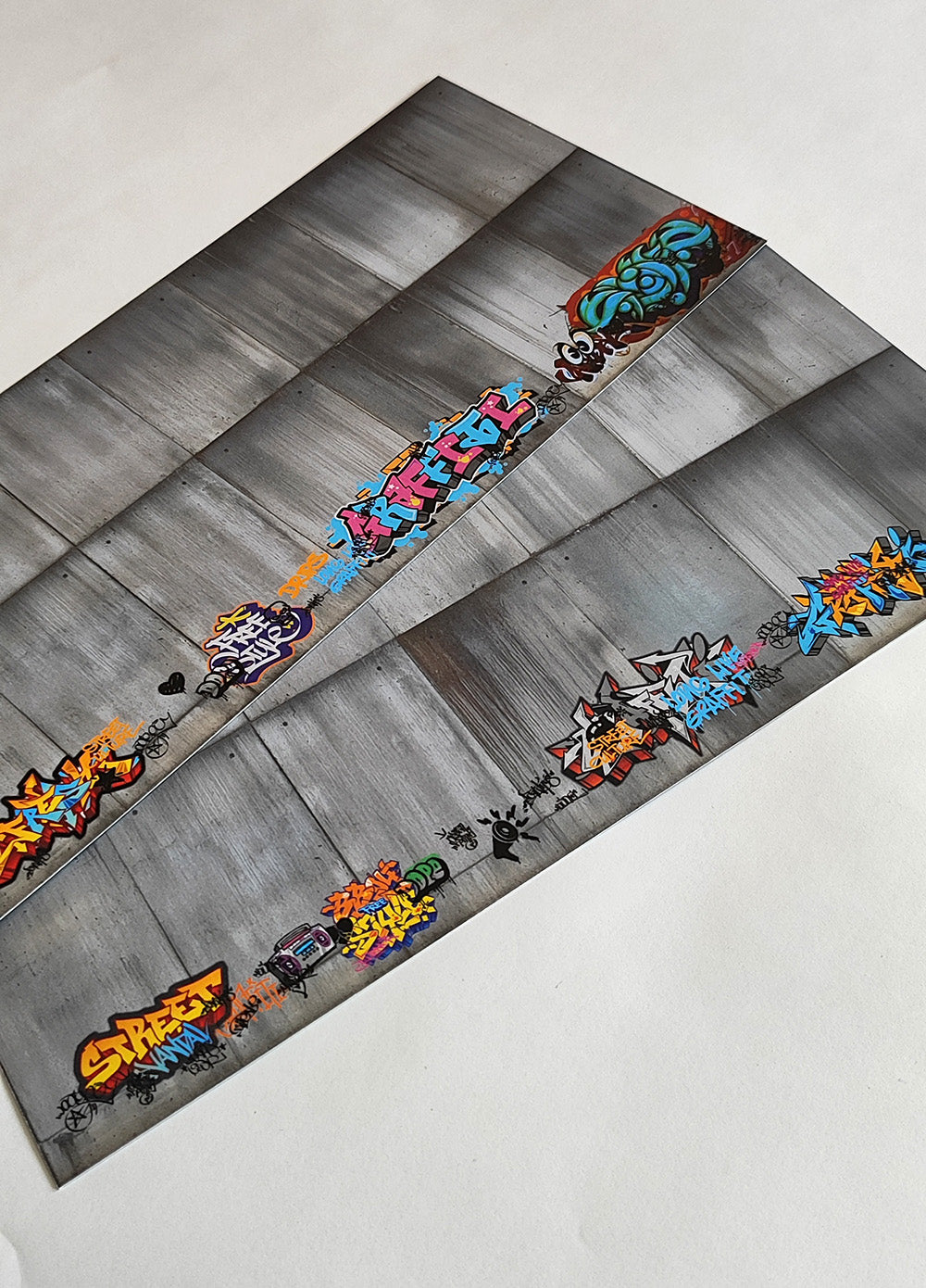 Dekorbögen moderne Betonwand mit Graffiti Set 1 Spur H0 13,8cm x 29,7c ...
