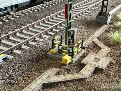 5 Pieces Electronic Connection Box EAK 30 Signal Boxes Ready Colored H0 Gauge
