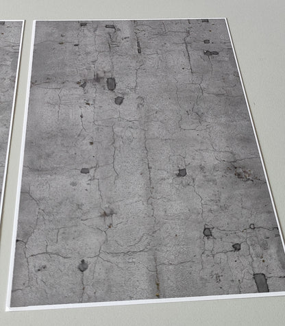 2-piece set of decorative sheets for light asphalt with cracks and patches in H0 gauge