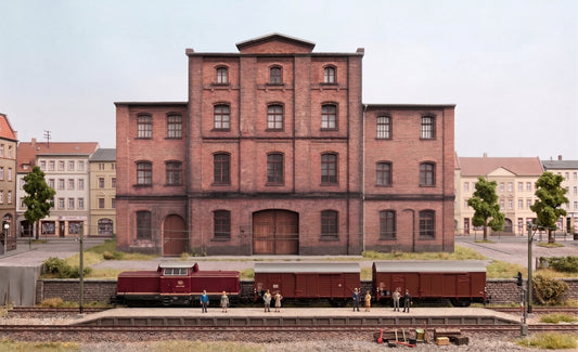Modellbahnhintergrund altes Industriegebäude mit Nebengebäuden Spur H0 1zu87 zum Download