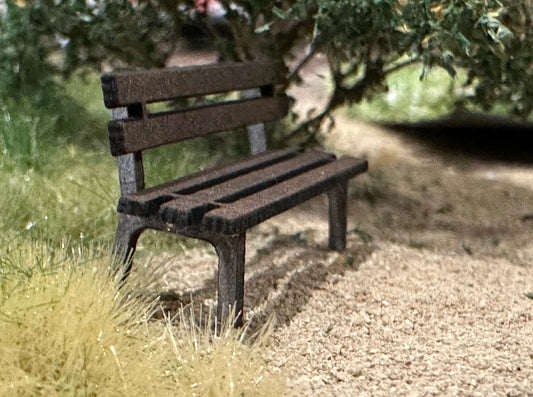 Parkbänke aus Holz 4 Stück im Set in 1:87 Spur H0 Lasercutbausatz | FS-Modellbahn.de