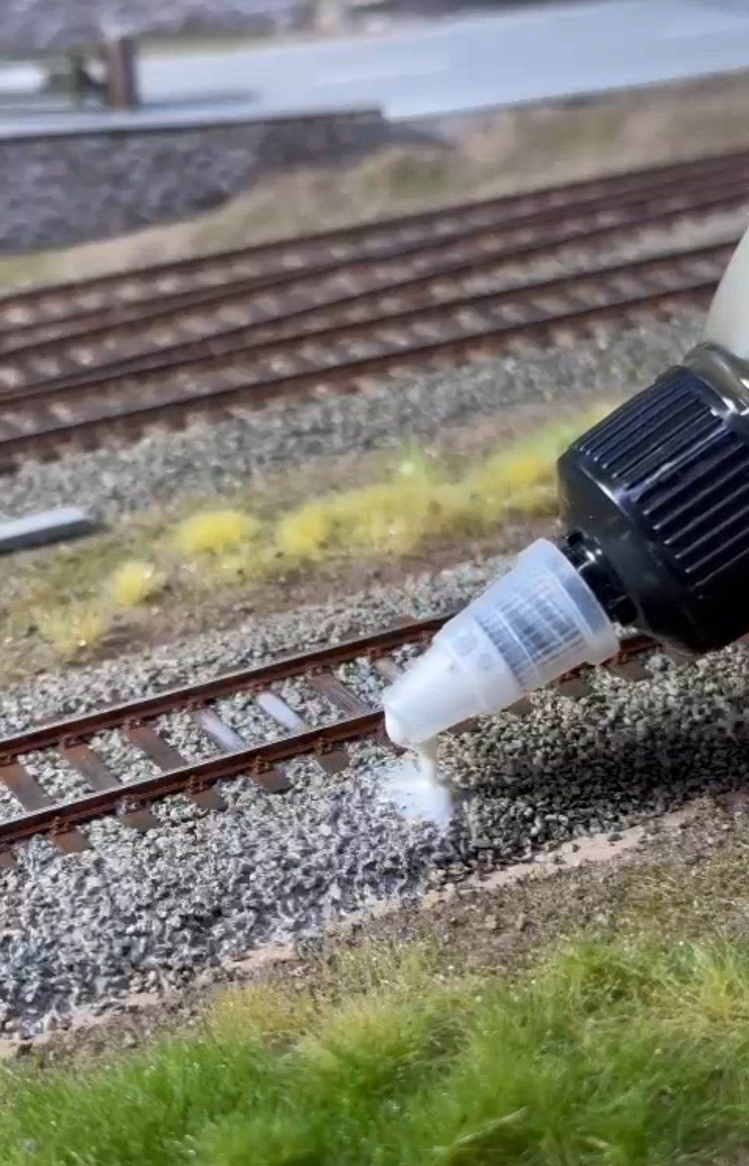 Flexibler Schotterkleber 250ml – ohne Vorarbeiten einfach loslegen