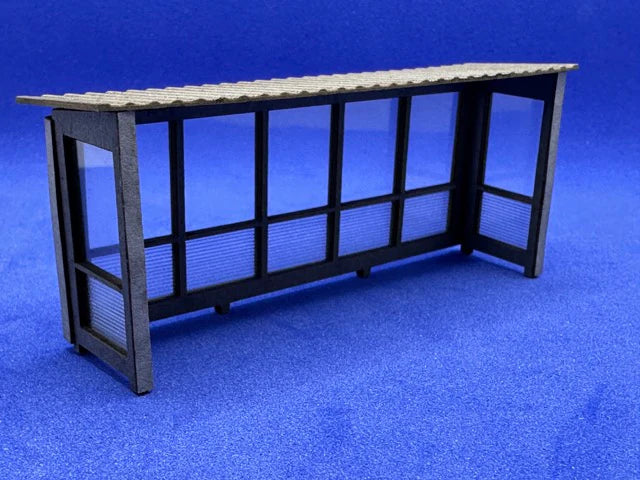 Bus Stop Shelter Epoch V to VI Kit in 1:87 H0 Gauge | FS-Modellbahn.de